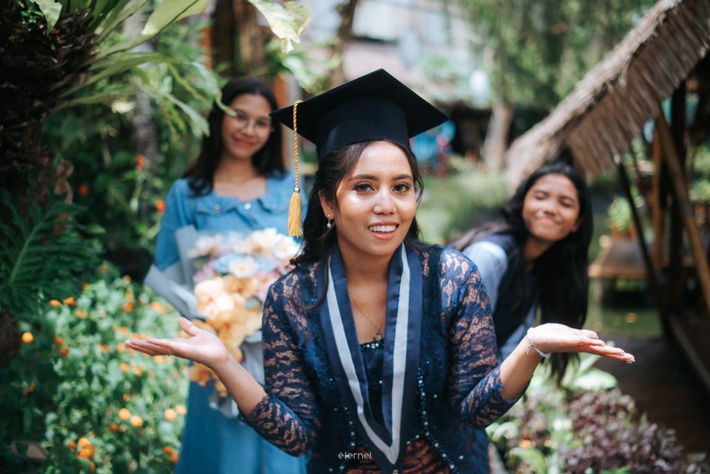 Foto wisuda di bekasi
