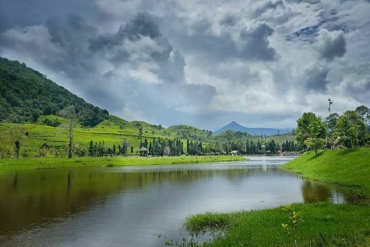Telaga Saat